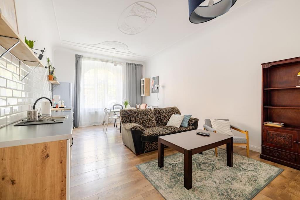 Apartament Rozeta Centrum 6Os Lehnice Exteriér fotografie