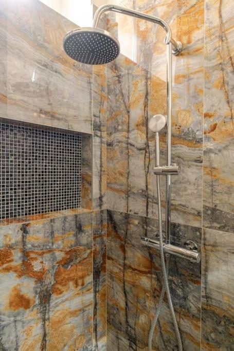 Apartament Rozeta Centrum 6Os Lehnice Exteriér fotografie